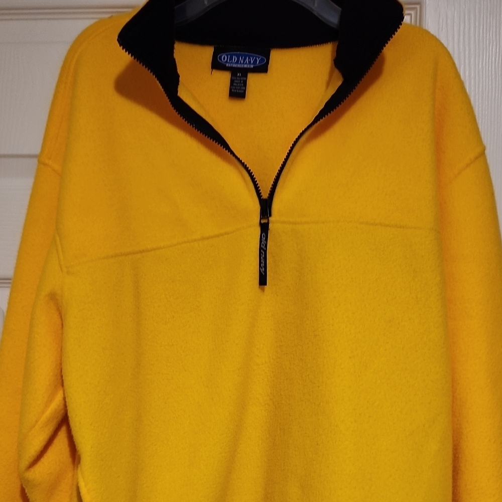Old Navy Men's Bright Yellow Zip-Up Sweater